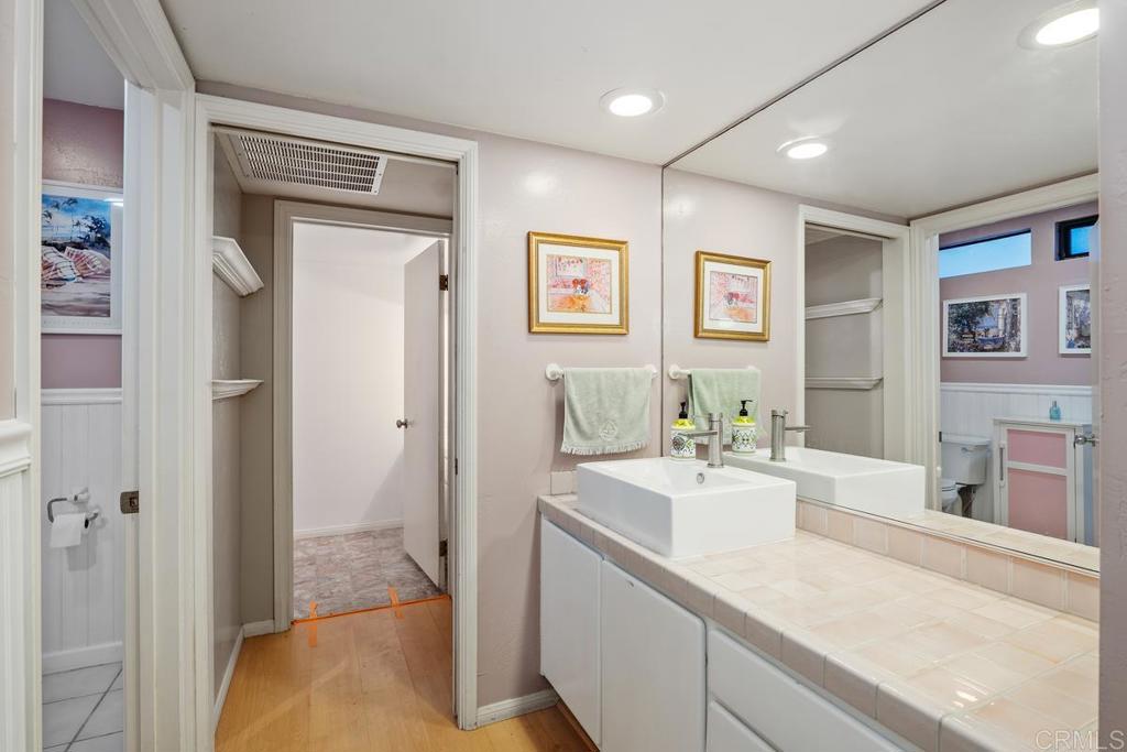 172 Grandview Street Encinitas, CA 92024 - Photo 24 of 34