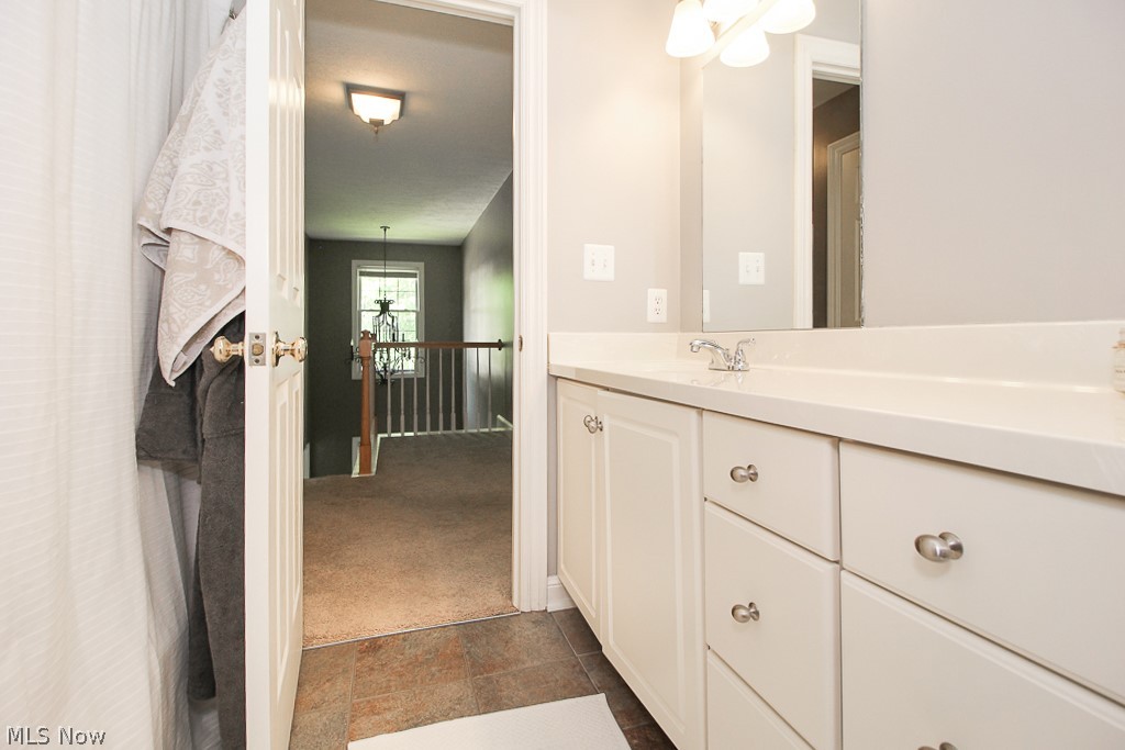 560 Ravine View Drive Akron, OH 44303 - Photo 23 of 35 Gallery Image 23