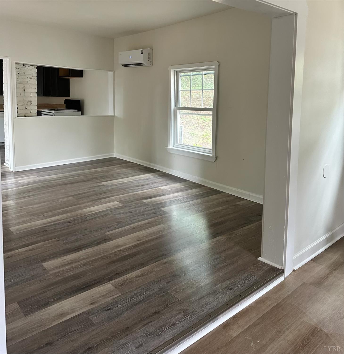 3 Watts St Extension Gretna, VA 24557 - Photo 2 of 39