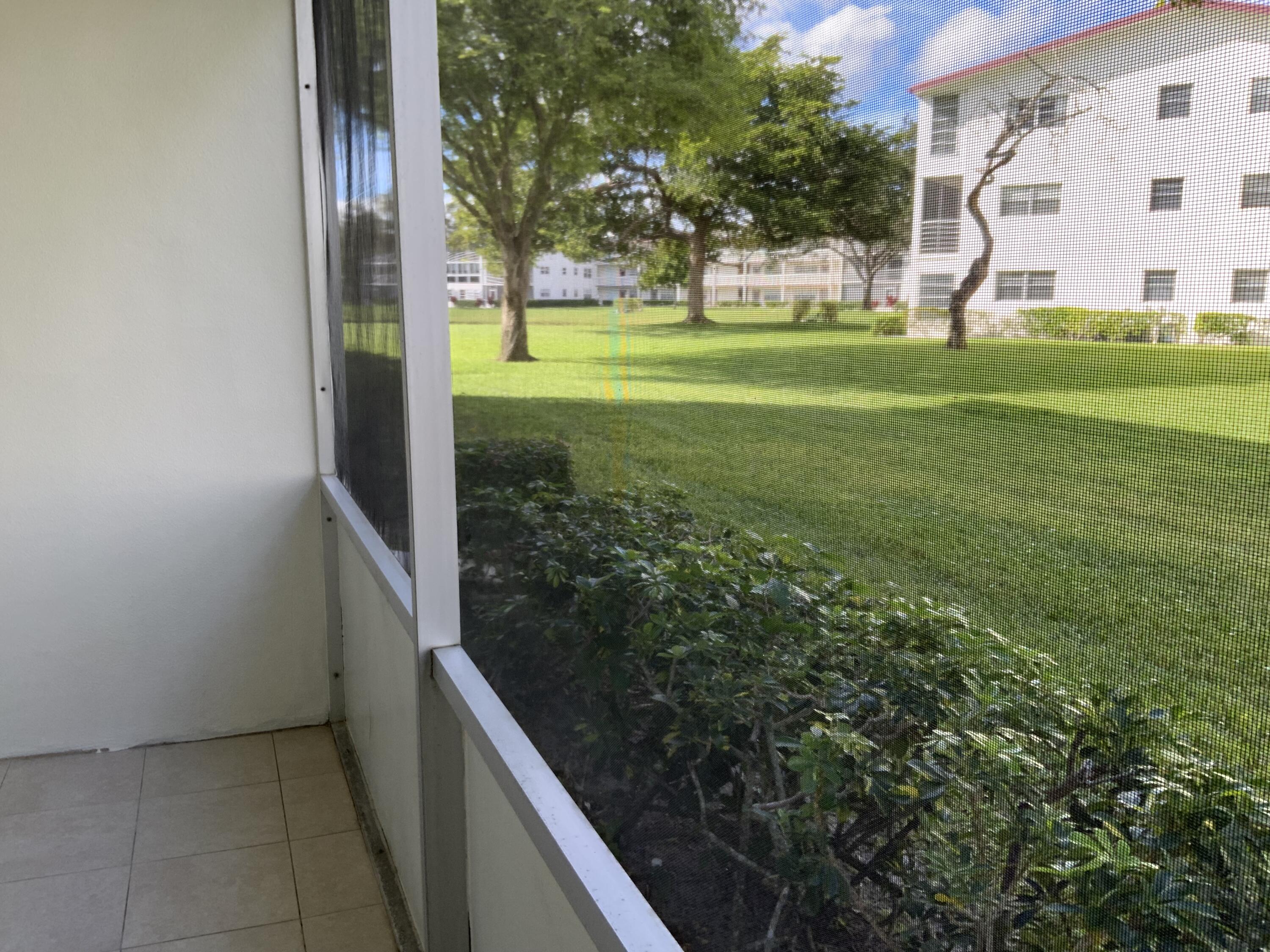 223 Fanshaw F Boca Raton, FL 33434 - Photo 21 of 27 IMG_2219