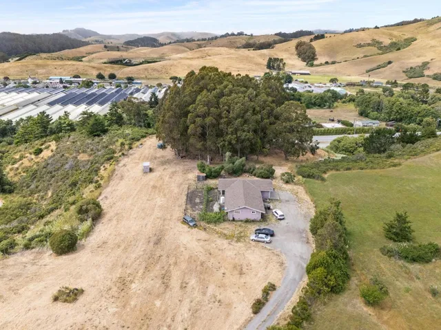 $1,595,000 | 5677 Cloverdale Road, Pescadero, CA 94060