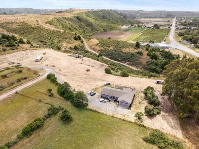 $1,595,000 | 5677 Cloverdale Road, Pescadero, CA 94060