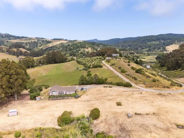 $1,595,000 | 5677 Cloverdale Road, Pescadero, CA 94060