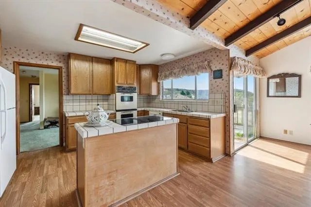 $1,595,000 | 5677 Cloverdale Road, Pescadero, CA 94060