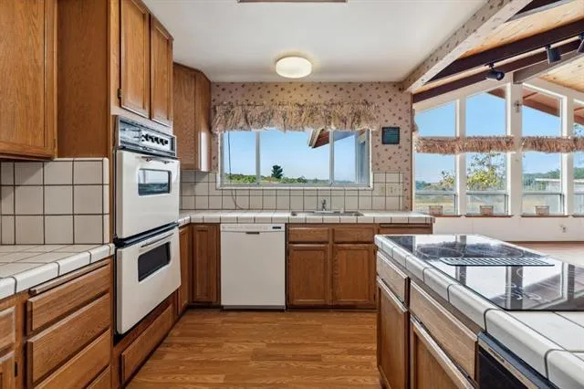 $1,595,000 | 5677 Cloverdale Road, Pescadero, CA 94060