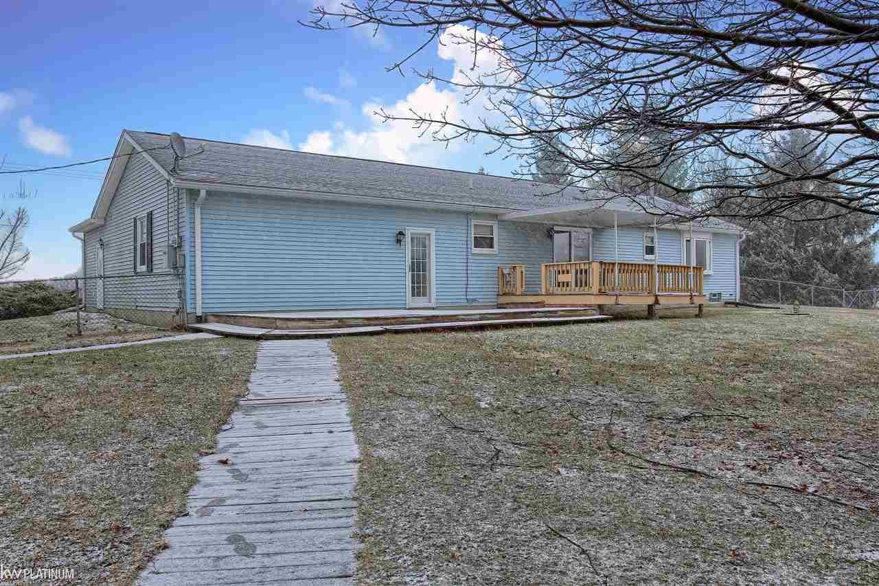 95 Stinson Road Memphis, MI 48041 - Photo 9 of 32