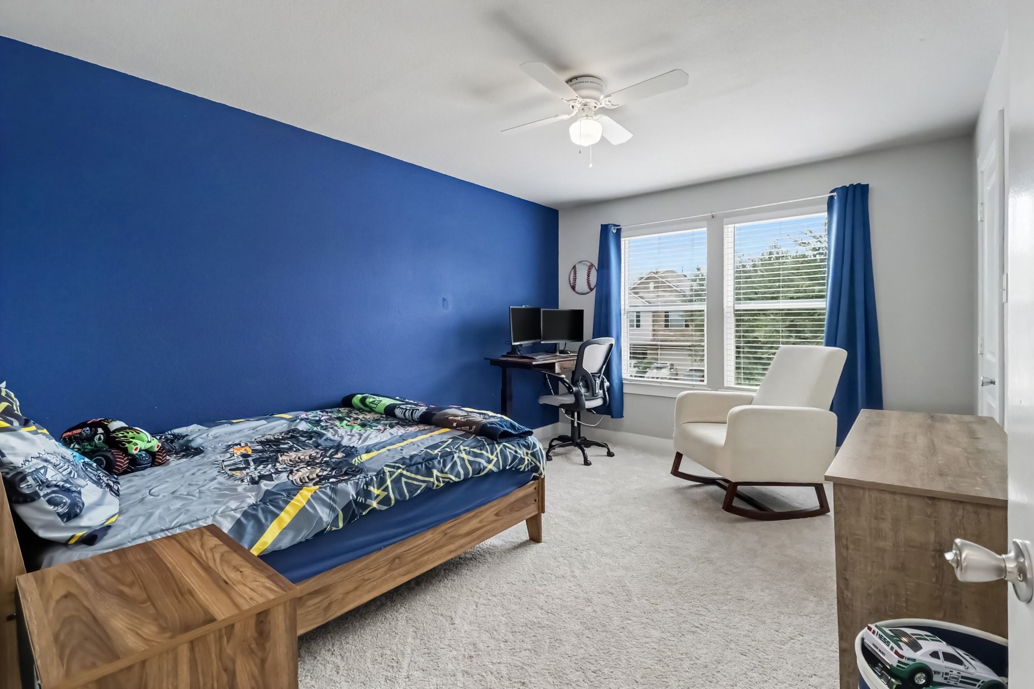 316 Brandy Ridge Lane Dickinson, TX 77539 - Photo 9 of 19 Gallery Image 9