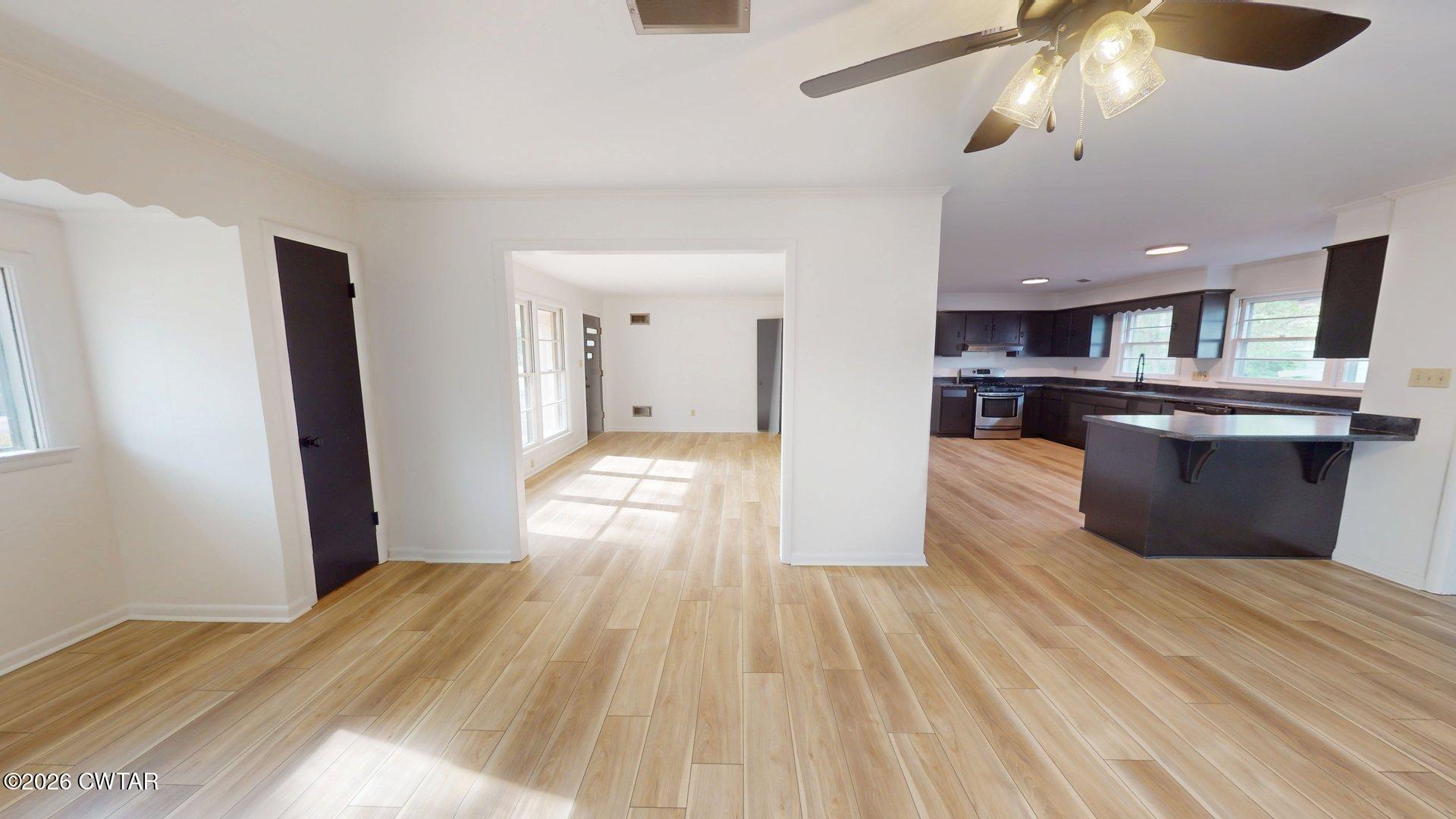 2054 Crossgate Road Dyersburg, TN 38024 - Photo 8 of 20 2054-Crossgate-03312026_131238