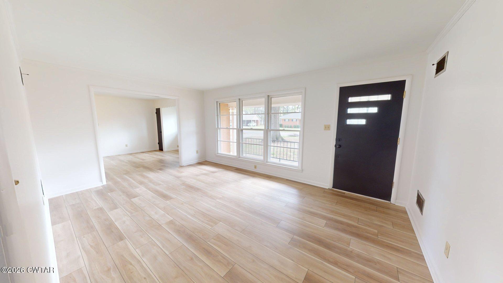 2054 Crossgate Road Dyersburg, TN 38024 - Photo 10 of 20 2054-Crossgate-03312026_132554