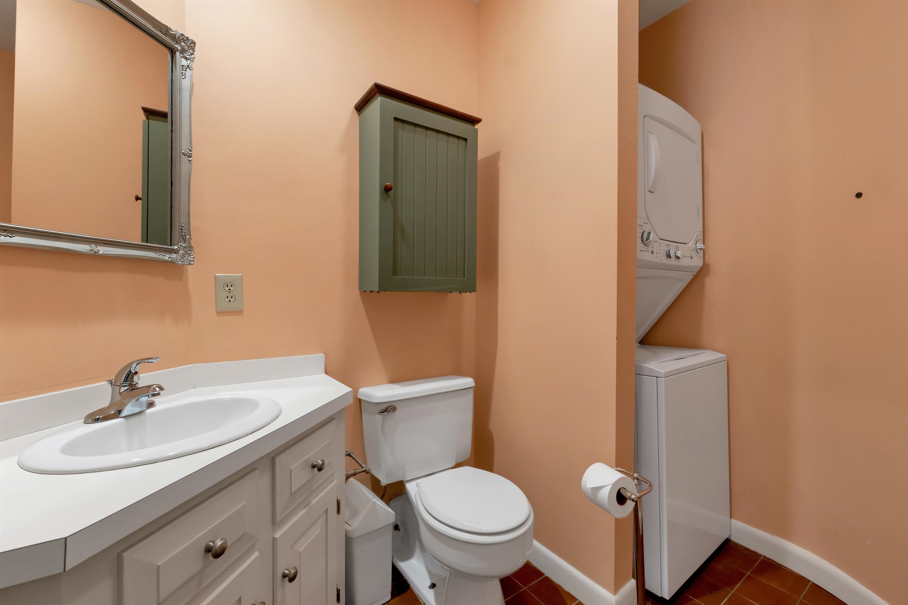 4 Farmhouse Road Wolfeboro, NH 03894 - Photo 22 of 42