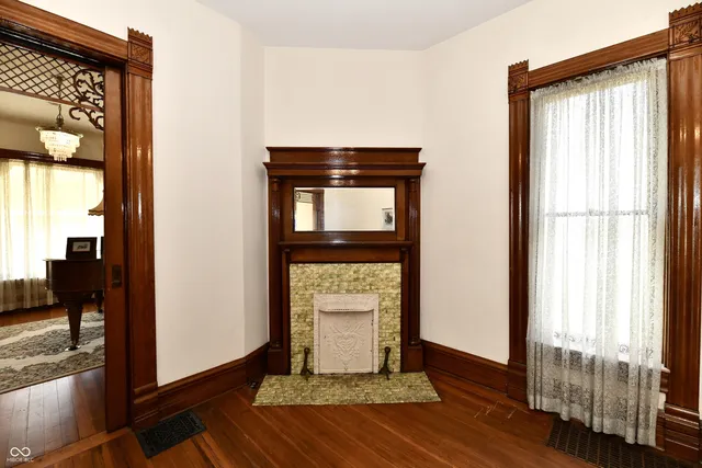 $400,000 | 402 East Main Street, Arcadia, IN 46030