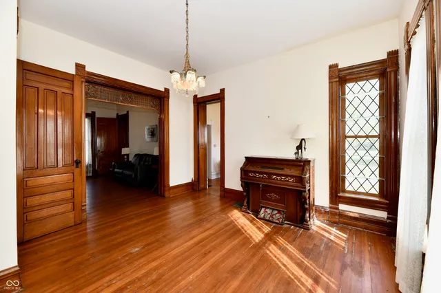 $400,000 | 402 East Main Street, Arcadia, IN 46030