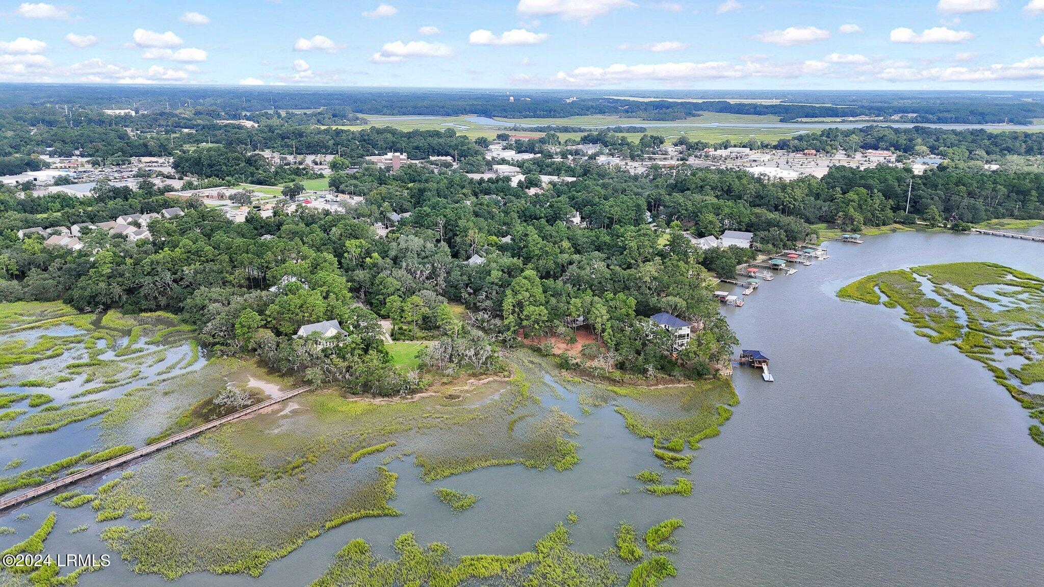 2222 Spanish Court Beaufort, SC 29902 - Photo 9 of 37 8-web-or-mls-DJI_20240822100944_0042_D