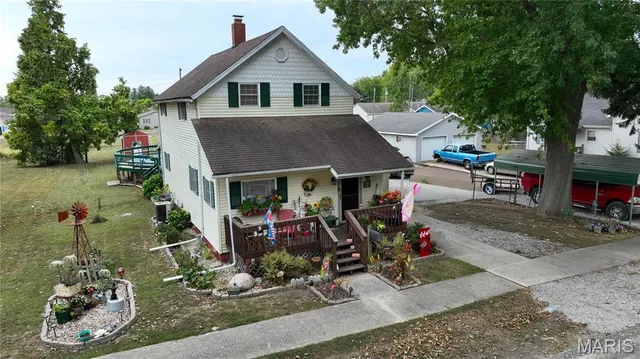 $184,900 | 506 East Garfield Street, Mount Olive, IL 62069