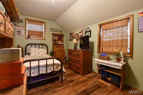 $184,900 | 506 East Garfield Street, Mount Olive, IL 62069