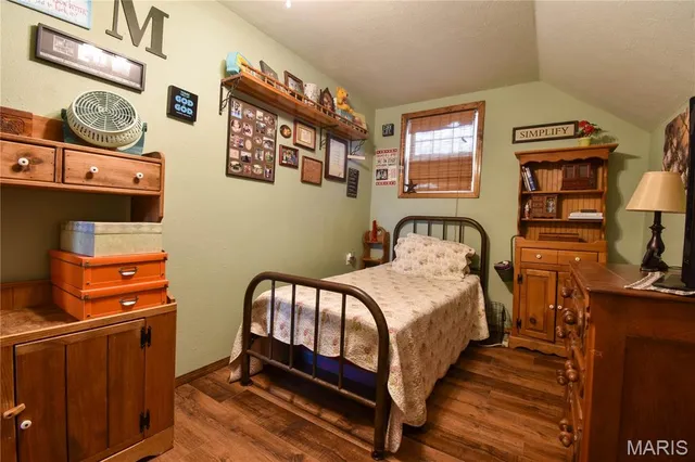 $184,900 | 506 East Garfield Street, Mount Olive, IL 62069