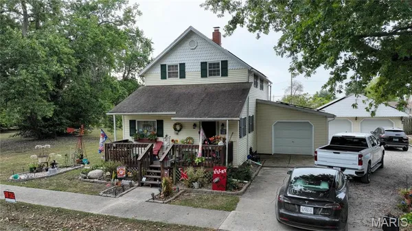 $184,900 | 506 East Garfield Street, Mount Olive, IL 62069