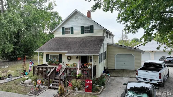$184,900 | 506 East Garfield Street, Mount Olive, IL 62069