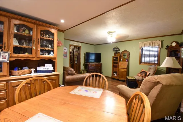 $184,900 | 506 East Garfield Street, Mount Olive, IL 62069