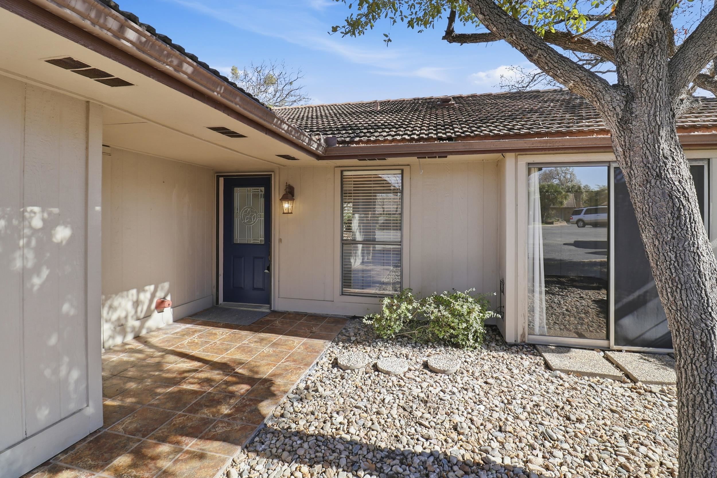 100 Bay Point Drive, Unit 3 Horseshoe Bay, TX 78657 - Photo 2 of 26
