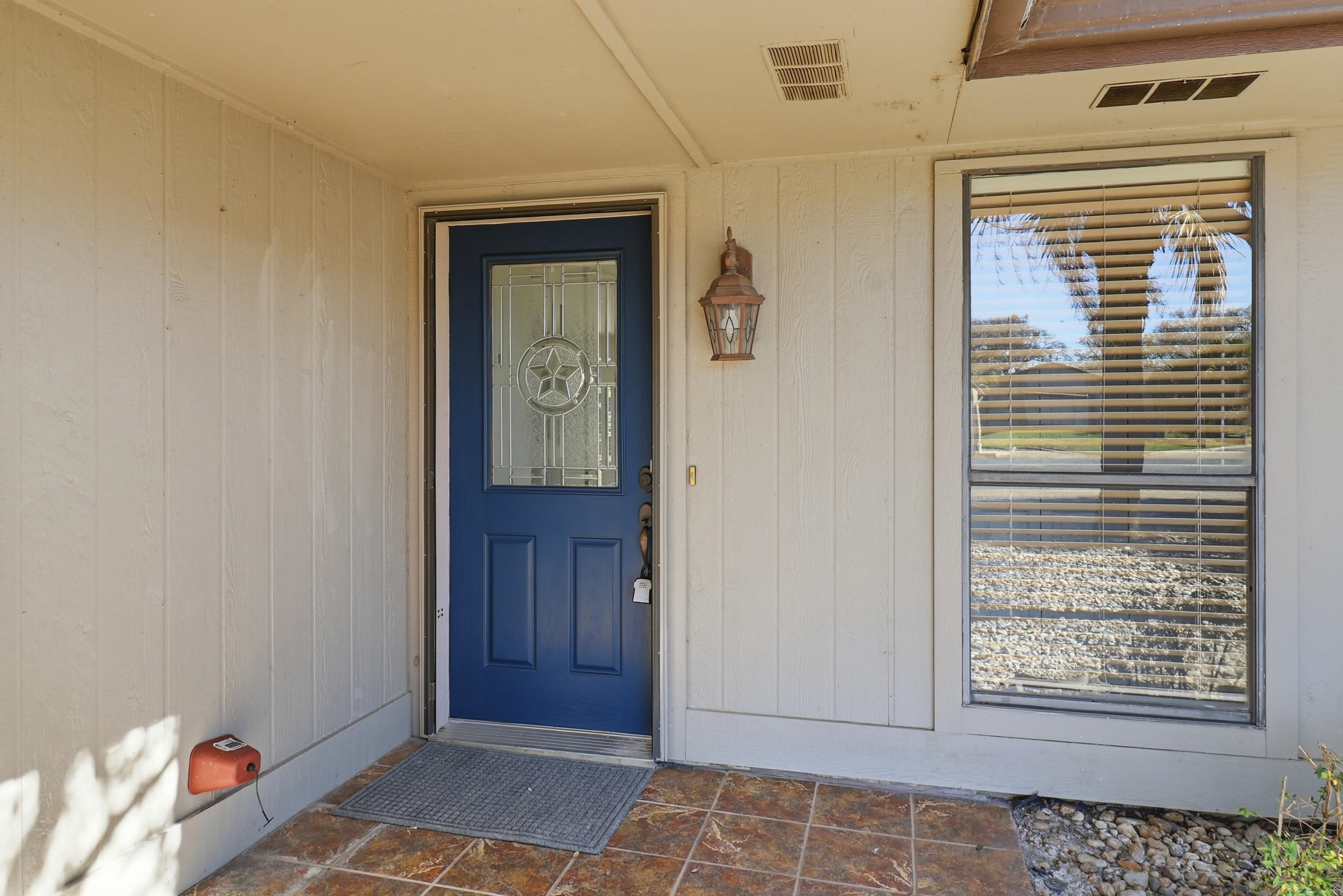100 Bay Point Drive, Unit 3 Horseshoe Bay, TX 78657 - Photo 3 of 26 a view of an entryway door