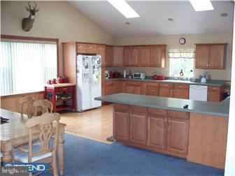 1339 New Holland Road Reading, PA 19607 - Photo 3 of 7