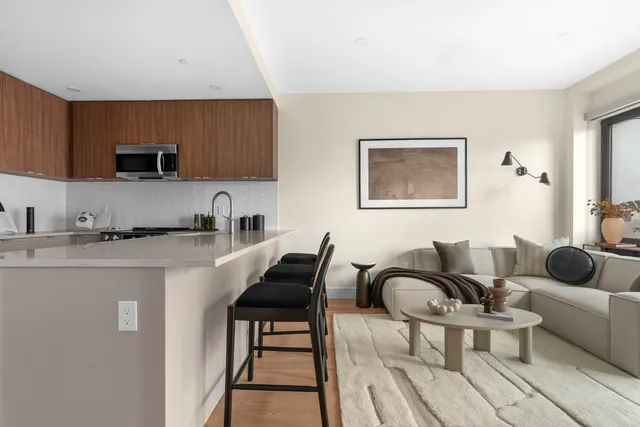 $4,425 | 36 India Street, Unit 4G | Greenpoint