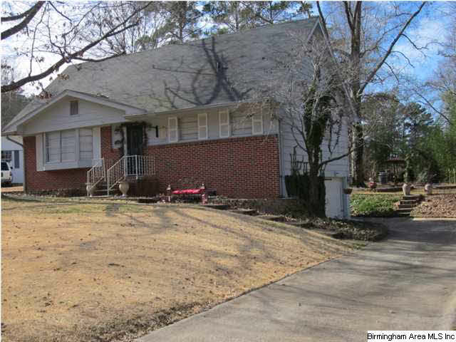 3303 Roland Road Sylacauga, AL 35150 - Photo 1 of 19