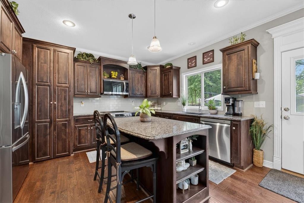 2320 Southwest Deer Run Road Lee's Summit, MO 64082 - Photo 19 of 66