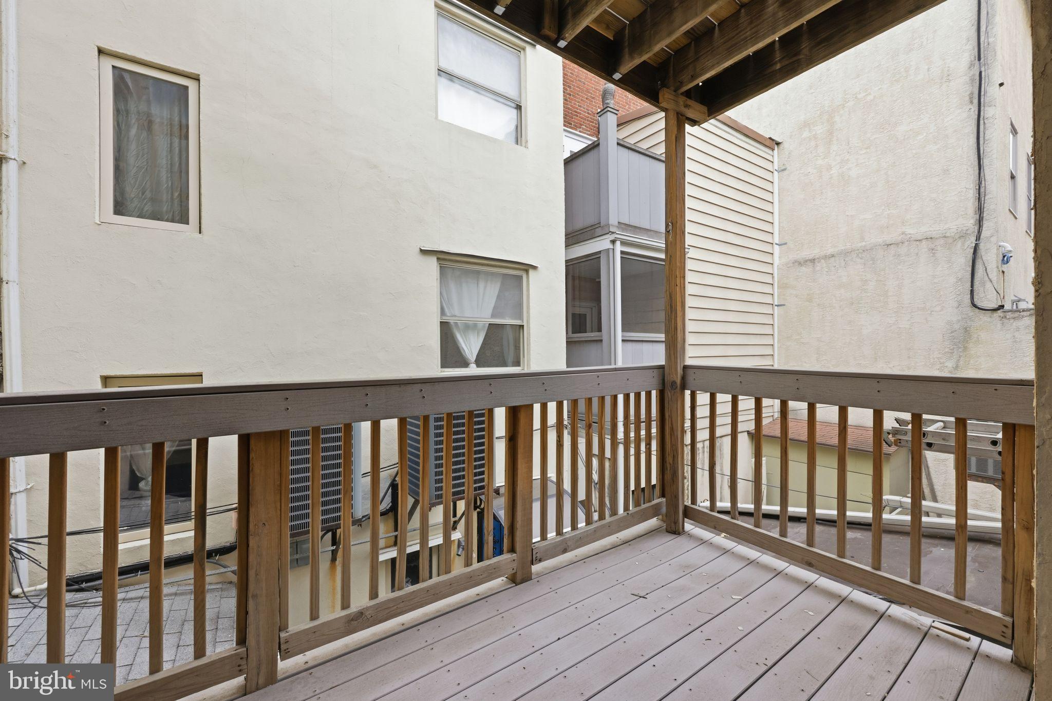 1713 South Street Philadelphia, PA 19146 - Photo 20 of 35 a view of wooden balcony