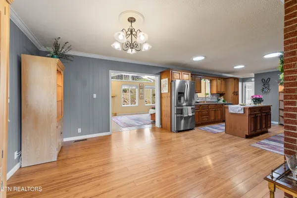 $899,900 | 395 Wolfe Road, Luttrell, TN 37779