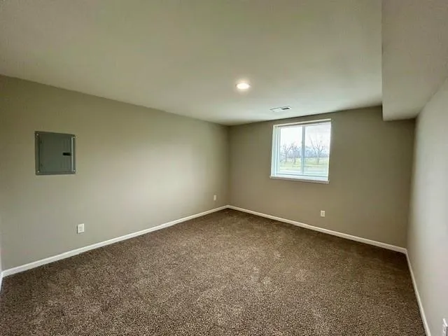 $362,100 | 21801 Southcreek Road, Peculiar, MO 64078