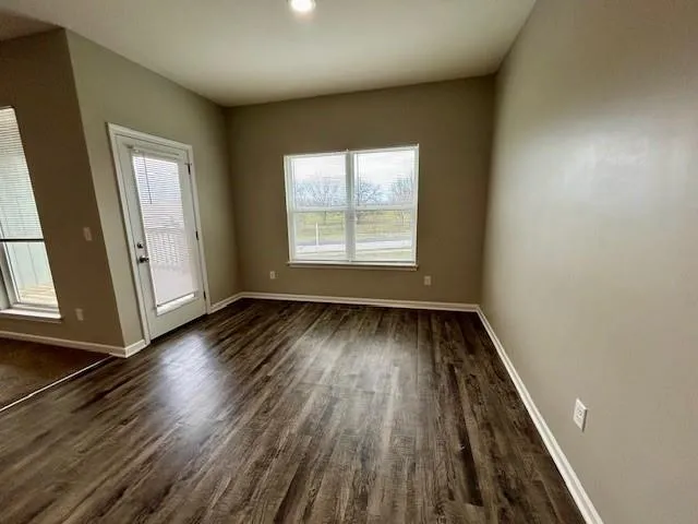 $362,100 | 21801 Southcreek Road, Peculiar, MO 64078