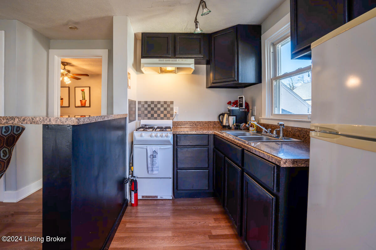 3305 Lexington Road Louisville, KY 40206 - Photo 70 of 82 121724-3305-Lexington-Road-92