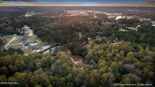 $1,250,000 | 3860 Dixie Ridge Lane, Grimesland, NC 27837