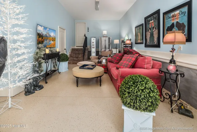 $1,250,000 | 3860 Dixie Ridge Lane, Grimesland, NC 27837