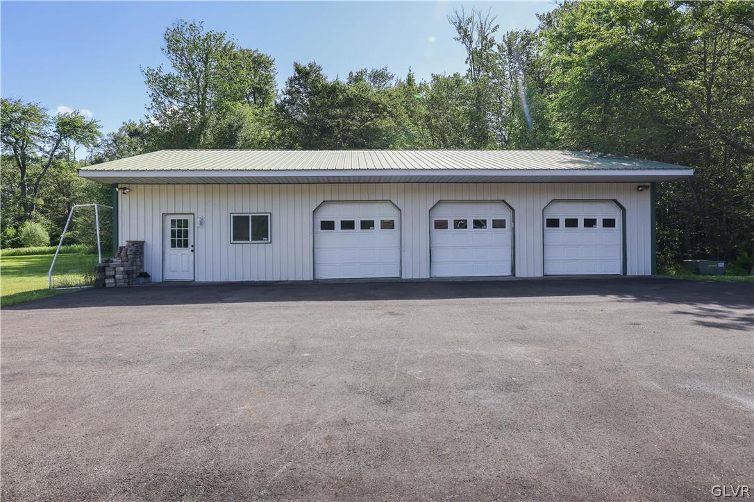 2285 Green Road Tobyhanna, PA 18466 - Photo 38 of 42 a view of outdoor space with yard and tree in front of it
