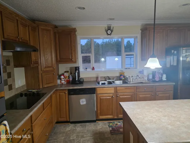 $300,000 | 394 Bullard Pit Circle, Autryville, NC 28318