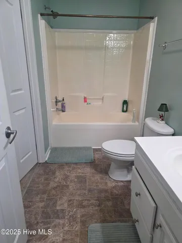 $300,000 | 394 Bullard Pit Circle, Autryville, NC 28318