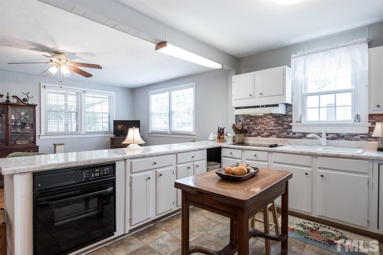 707 East Whitaker Mill Road Raleigh, NC 27608 - Photo 9 of 22