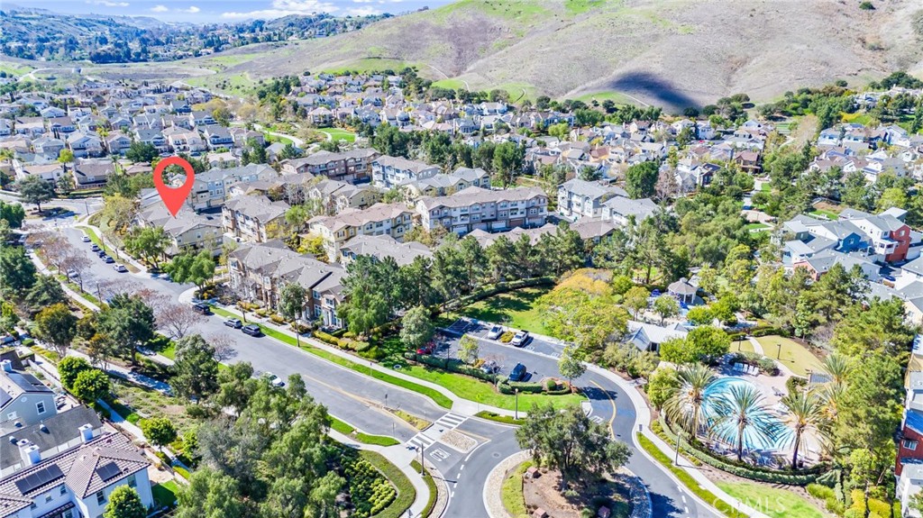 22 Arlington Street Ladera Ranch, CA 92694 - Photo 4 of 51 Steps to The Pool, Park and Schools