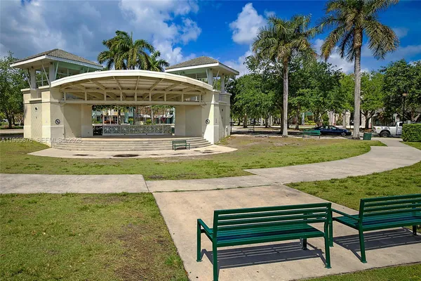 $915,000 | 3414 West Mallory Boulevard, Jupiter, FL 33458