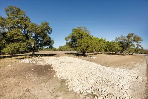 $575,000 | 736 Covered Bridge Drive, Driftwood, TX 78619