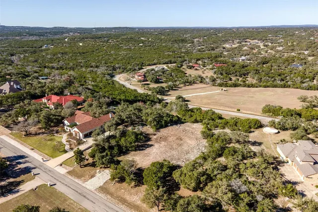$575,000 | 736 Covered Bridge Drive, Driftwood, TX 78619
