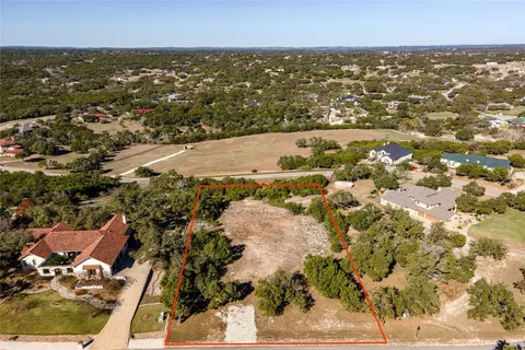 $575,000 | 736 Covered Bridge Drive, Driftwood, TX 78619