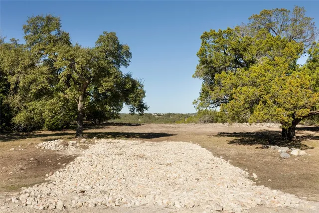 $575,000 | 736 Covered Bridge Drive, Driftwood, TX 78619