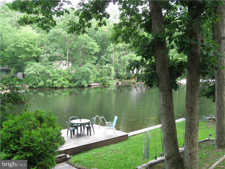 16 Cherry Run Road Monroeville, NJ 08343 - Photo 3 of 17