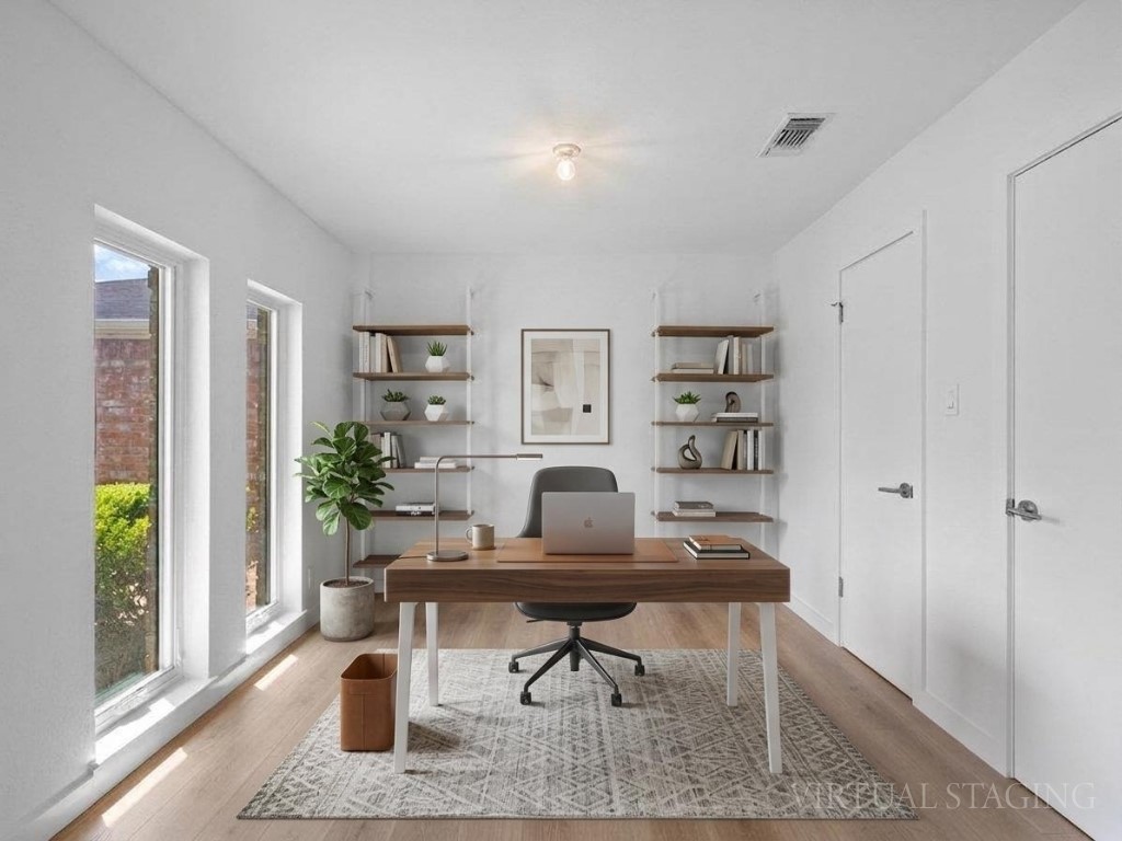 6902 Meadow Run Austin, TX 78745 - Photo 20 of 33 a workspace with furniture and window