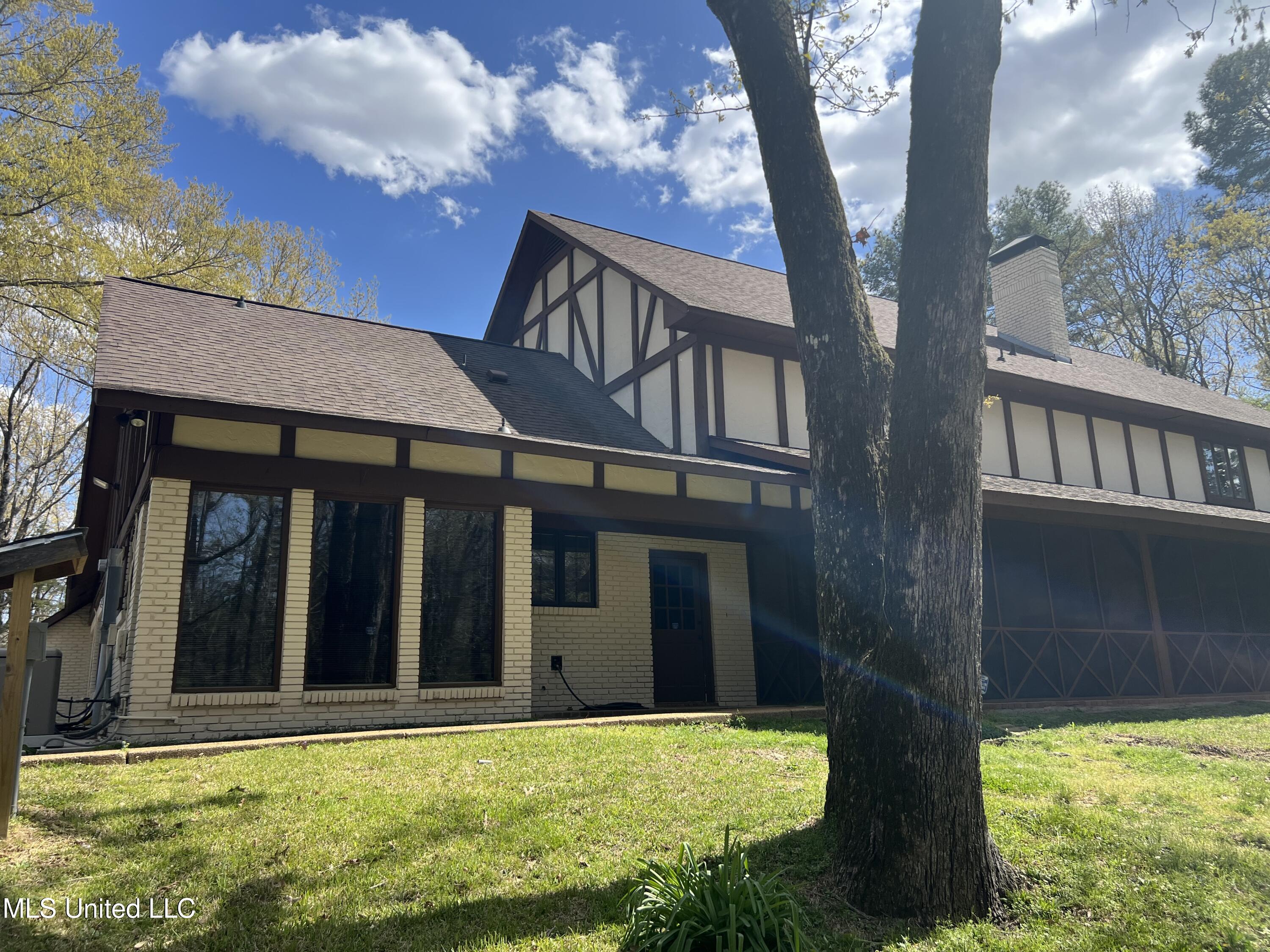 1609 Southwest Linda Drive Clinton, MS 39056 - Photo 18 of 110 IMG_0981