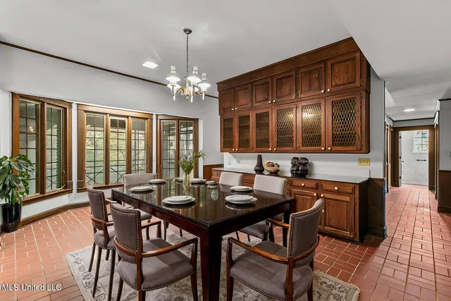 $724,000 | 1609 Southwest Linda Drive, Clinton, MS 39056